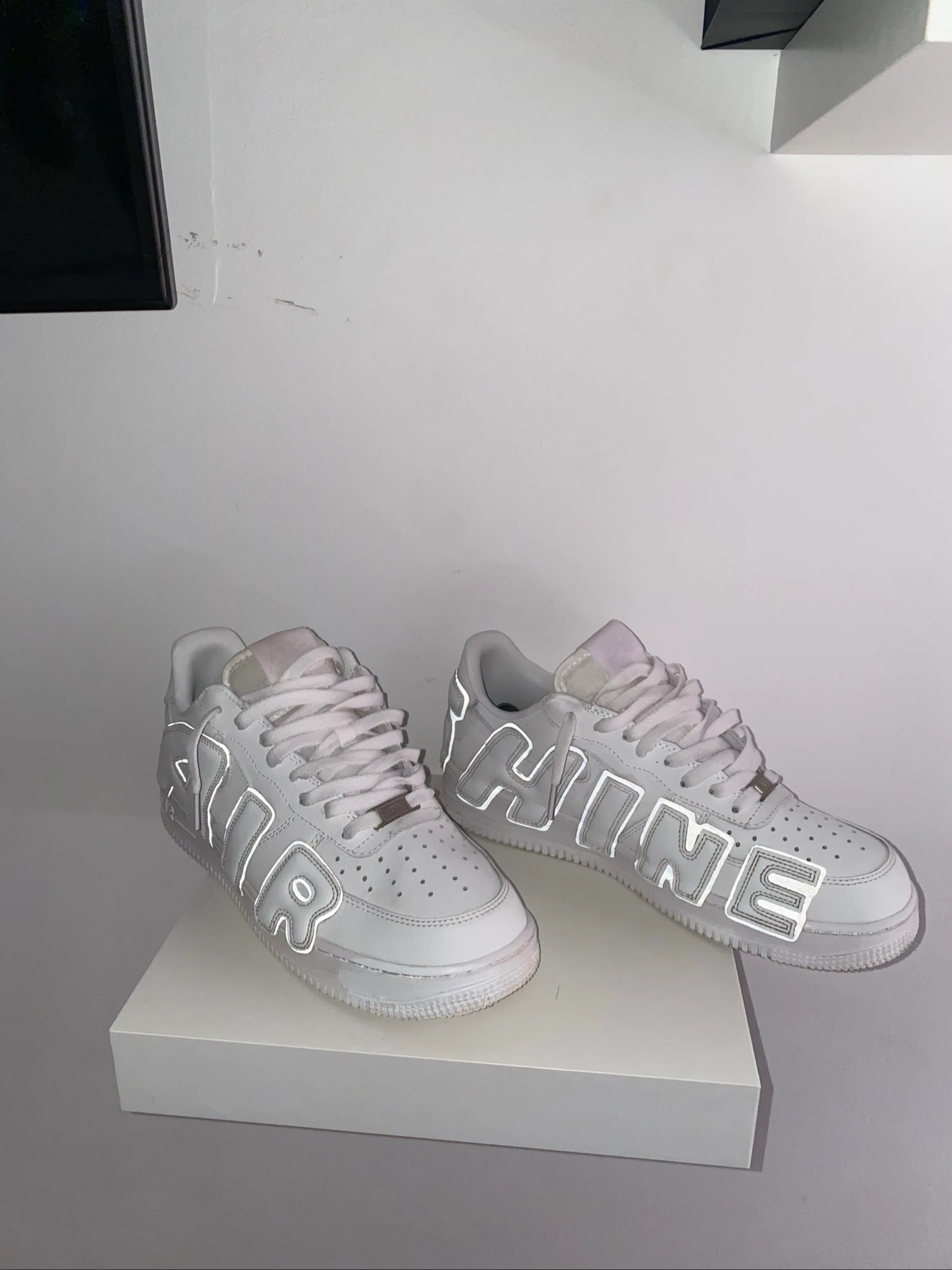 Nike Air Force 1 Low White Reflective – Maat 43 – Zeer goede staat – photo 6